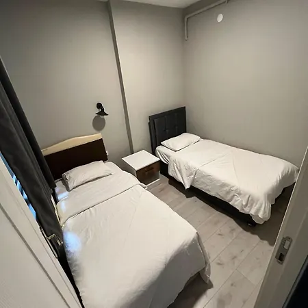 Esta123 * أنقرة